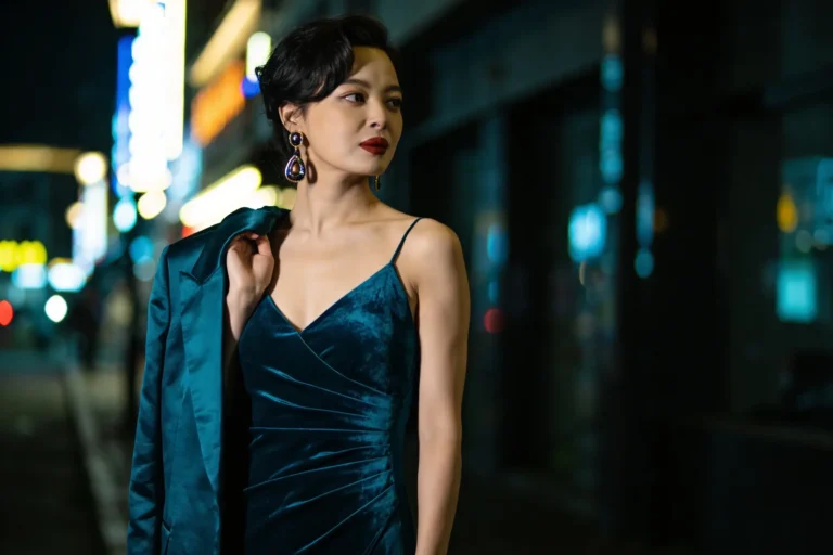 9 Dark Feminine Night Out Outfits That Turn Heads Masterclass